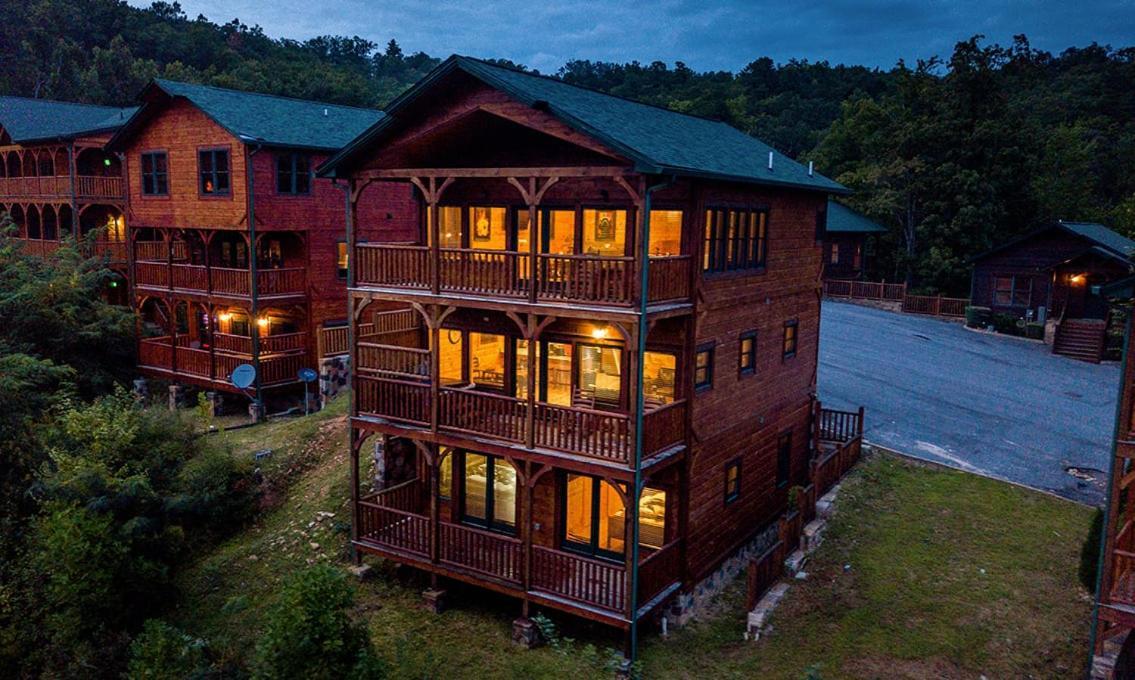 Majestic View Villa Гетлинбург Екстериор снимка